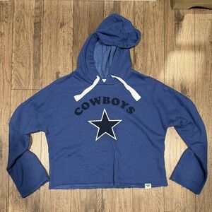 Fanatics Cowboys sweatshirt, size small
